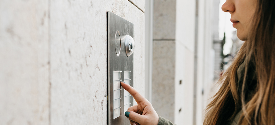 5 Reasons You Should Get A Wireless Doorbell System