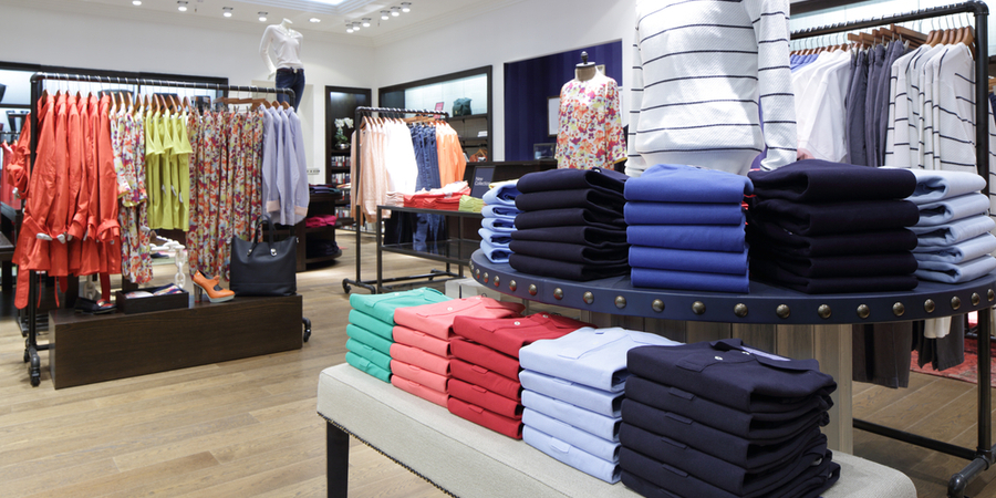 Why Are Retailers Turning to a Hybrid Cloud Model?